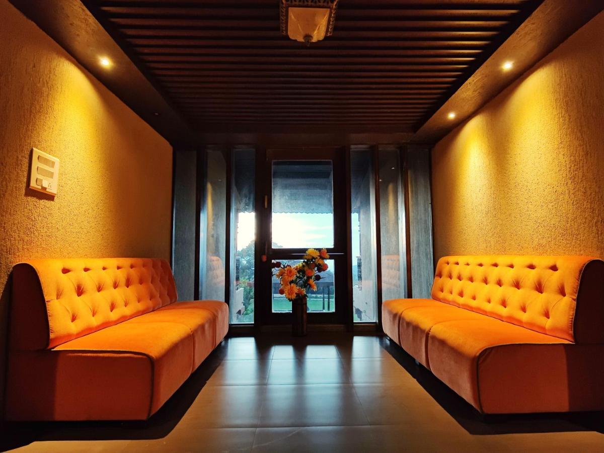 马哈巴莱斯赫瓦尔 马哈巴勒什瓦尔丽景 Mpg 俱乐部酒店 外观 照片